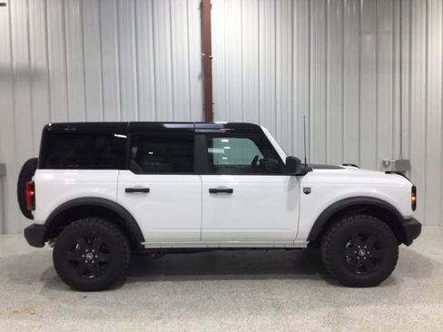 New 2025 Ford Bronco Big Bend AWD/4WD image 2