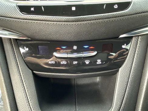 Used 2021 Cadillac XT5 Luxury image 21