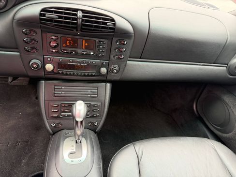 Used 2000 Porsche 911 Carrera RWD image 6