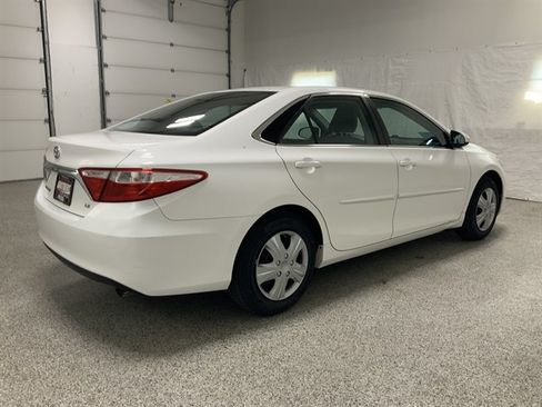 Used 2016 Toyota Camry LE w/ Protection Package (Q2) FWD image 5