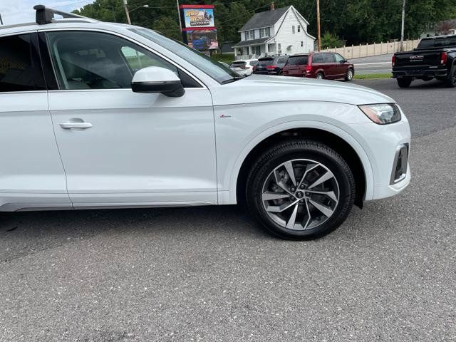 Used 2022 Audi Q5 2.0T Premium Plus w/ Premium Plus Package AWD/4WD image 10
