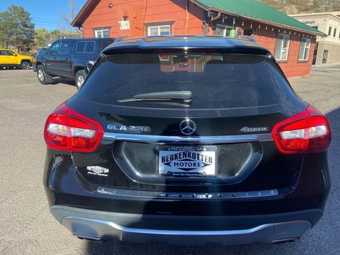 Used 2019 Mercedes-Benz GLA 250 4MATIC image 6