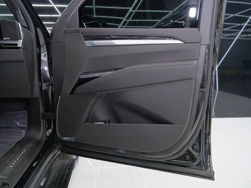 Used 2026 Cadillac Escalade ESV Sport image 56