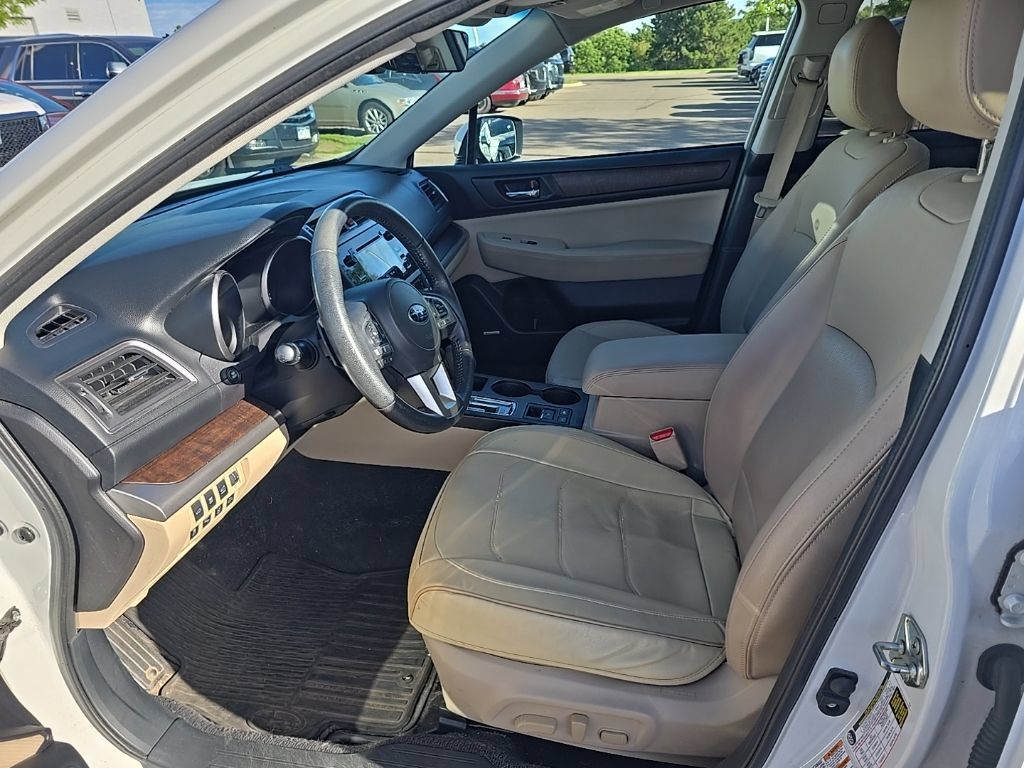 Used 2017 Subaru Outback 2.5i Limited AWD/4WD image 10