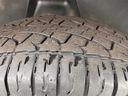 Used 2017 RAM 1500 Express w/ Black Ram 1500 Express Group image 26