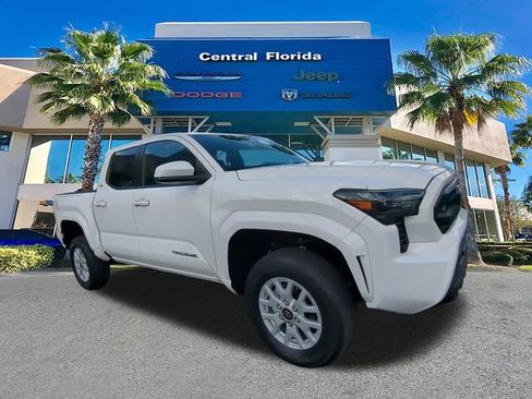 Used 2024 Toyota Tacoma SR5 image 2