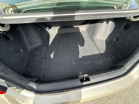 Used 2020 Honda Accord LX image 9