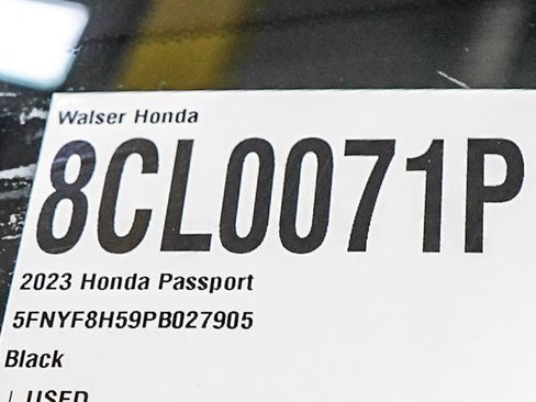 Used 2023 Honda Passport EX-L image 32