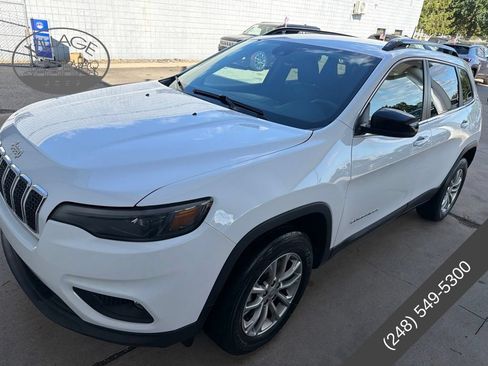 Used 2022 Jeep Cherokee Latitude Lux AWD/4WD image 4