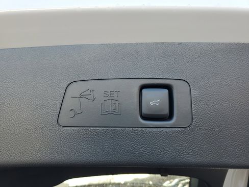 New 2026 Lincoln Corsair Premiere image 30