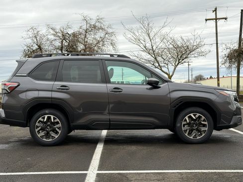 New 2026 Subaru Forester Premium image 3
