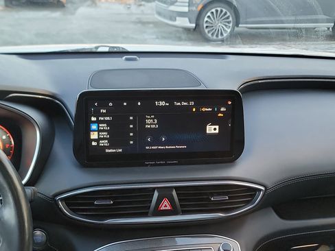 Certified 2023 Hyundai Santa Fe Limited image 16