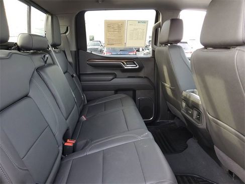 Used 2024 Chevrolet Silverado 1500 RST image 28