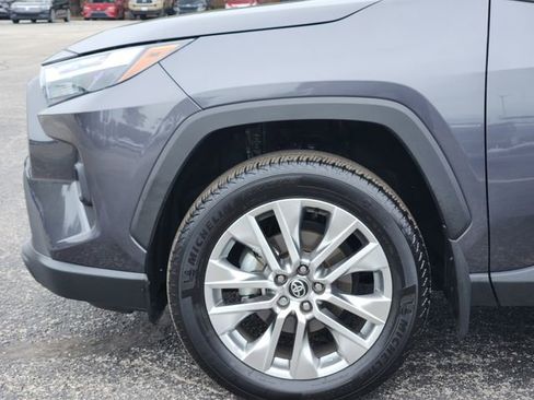 Used 2025 Toyota RAV4 XLE Premium FWD image 7
