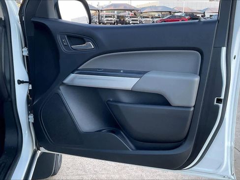 Used 2018 Chevrolet Colorado LT w/ Luxury Package, Chrome image 21