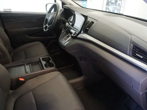 Used 2020 Honda Odyssey EX image 24