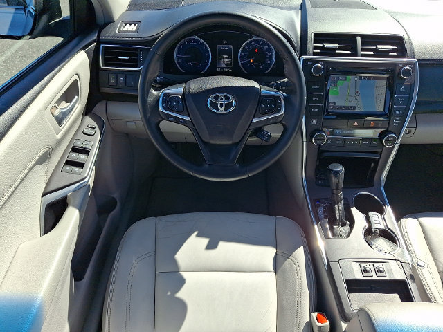Used 2015 Toyota Camry XLE FWD image 11