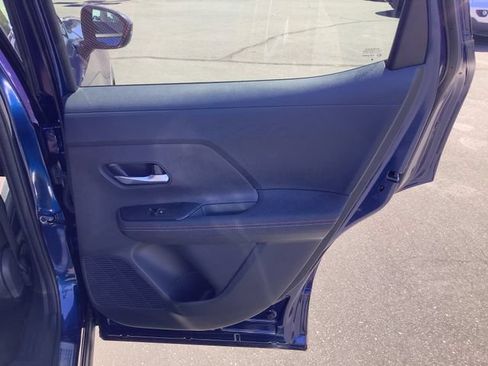 Used 2025 Nissan Kicks SR w/ Illumination Package AWD/4WD image 33