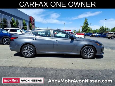 Used 2024 Nissan Altima 2.5 SV FWD image 8