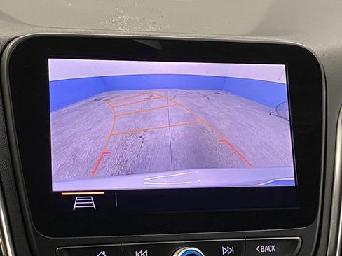 Used 2019 Chevrolet Equinox Premier image 9