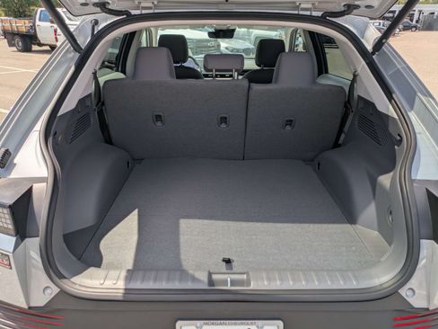 Used 2024 Hyundai Ioniq 5 SEL RWD image 12