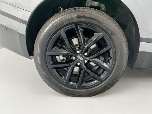 Used 2026 Land Rover Range Rover Velar S AWD/4WD image 32
