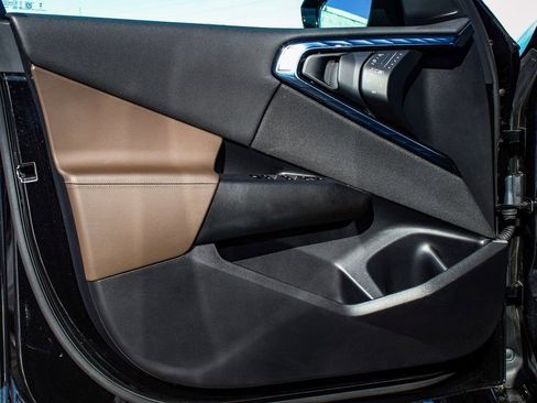 Used 2025 BMW X3 xDrive30i image 8