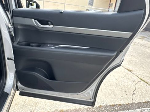 Used 2025 Hyundai Palisade SEL FWD image 16