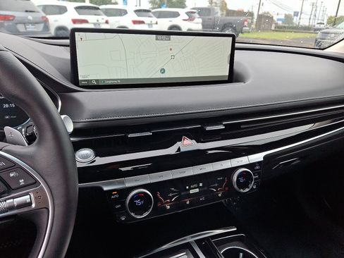 Used 2023 Genesis G80 2.5T image 19