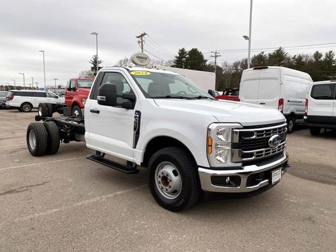 Used 2024 Ford F350 XL w/ XL Chrome Package image 1