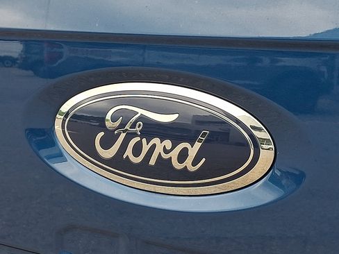 Used 2022 Ford F150 XLT w/ Equipment Group 302A High AWD/4WD image 29