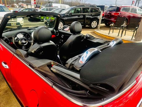 Used 2013 MINI Cooper S image 18