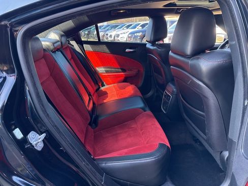 Used 2017 Dodge Charger R/T Scat Pack w/ Beats Audio Group image 14