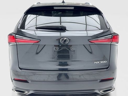 Used 2018 Lexus NX 300 FWD w/ Comfort Package image 10