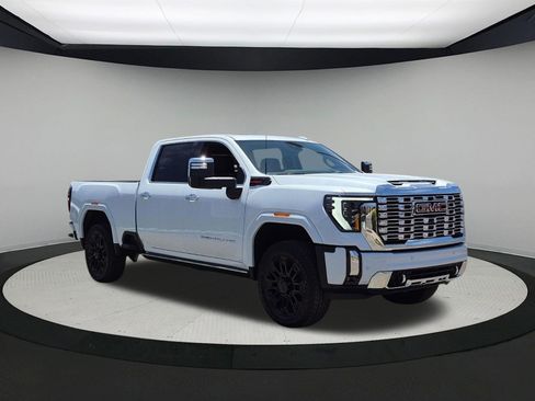 New 2026 GMC Sierra 2500 Denali w/ Denali Reserve Package AWD/4WD image 2