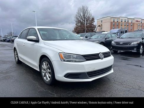Used 2013 Volkswagen Jetta SE image 1