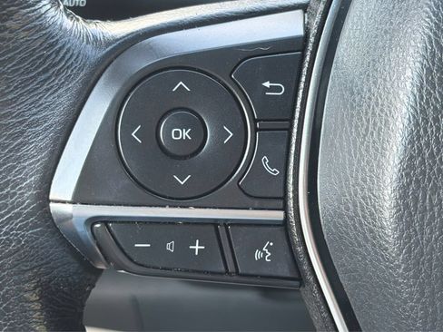 Used 2019 Toyota Avalon XLE w/ Moonroof Package FWD image 34