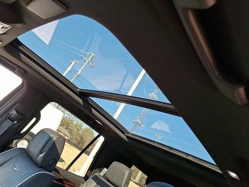 Certified 2023 Cadillac Escalade Premium Luxury image 12