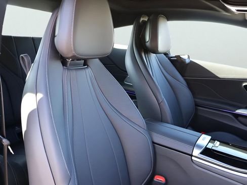 Used 2024 Mercedes-Benz CLE 450 4MATIC Coupe image 13