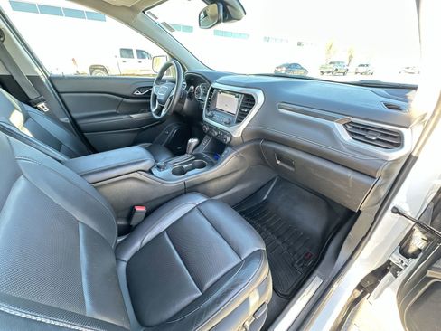 Used 2018 GMC Acadia SLT AWD/4WD image 29