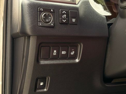 Certified 2023 Lexus GX 460 Premium image 30