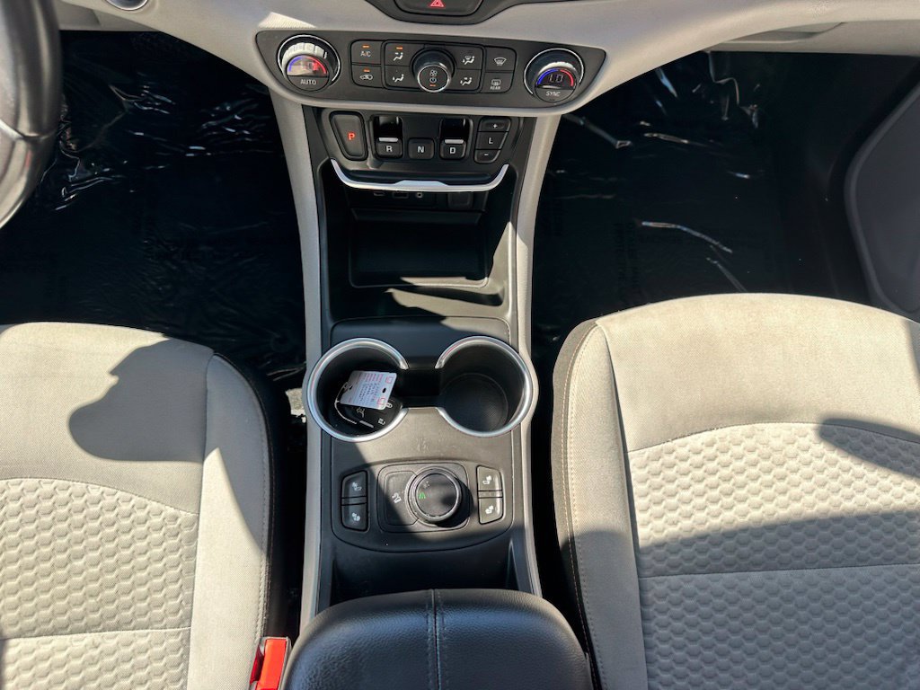 Used 2019 GMC Terrain SLE w/ Driver Convenience Package FWD image 29