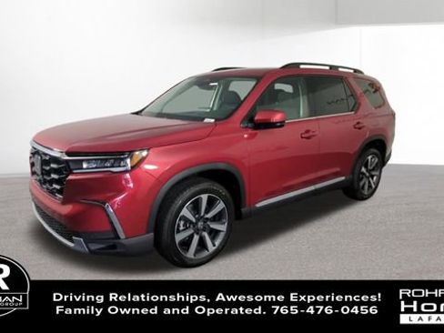 New 2025 Honda Pilot Touring image 4