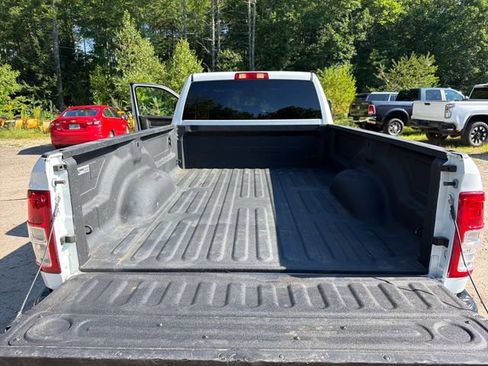 Used 2023 RAM 2500 Tradesman w/ Convenience Group AWD/4WD image 25