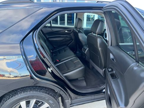 Used 2023 Chevrolet Equinox Premier AWD/4WD image 15