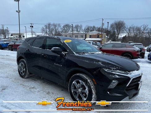 Used 2023 Chevrolet Blazer LT w/ Driver Confidence Package AWD/4WD image 3