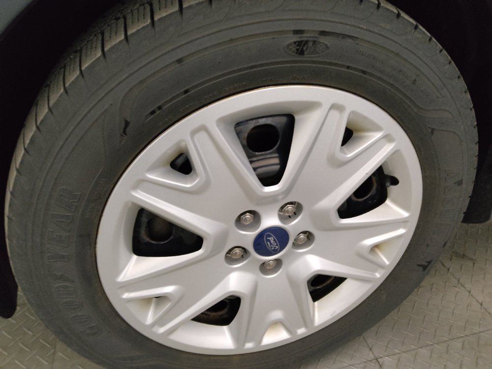 Used 2016 Ford Escape S FWD image 31