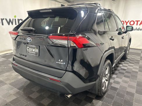 Used 2024 Toyota RAV4 LE image 8