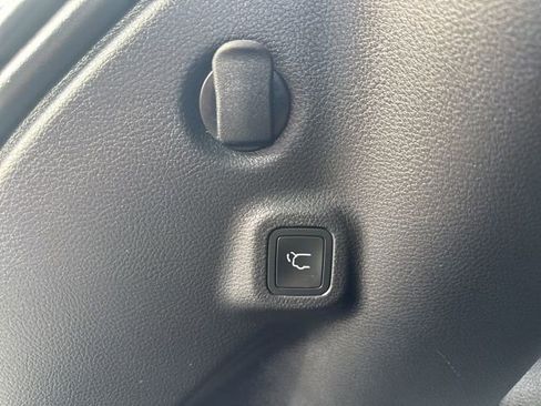 Used 2021 Jeep Compass 80th Special Edition image 7