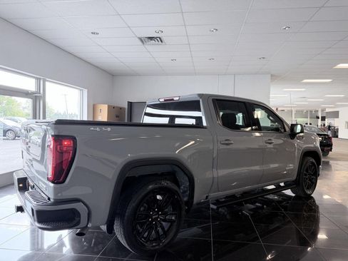 Used 2024 GMC Sierra 1500 Elevation AWD/4WD image 11